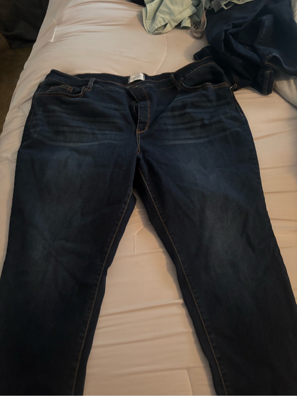 crown & ivy Dark Wash Skinny Jeans